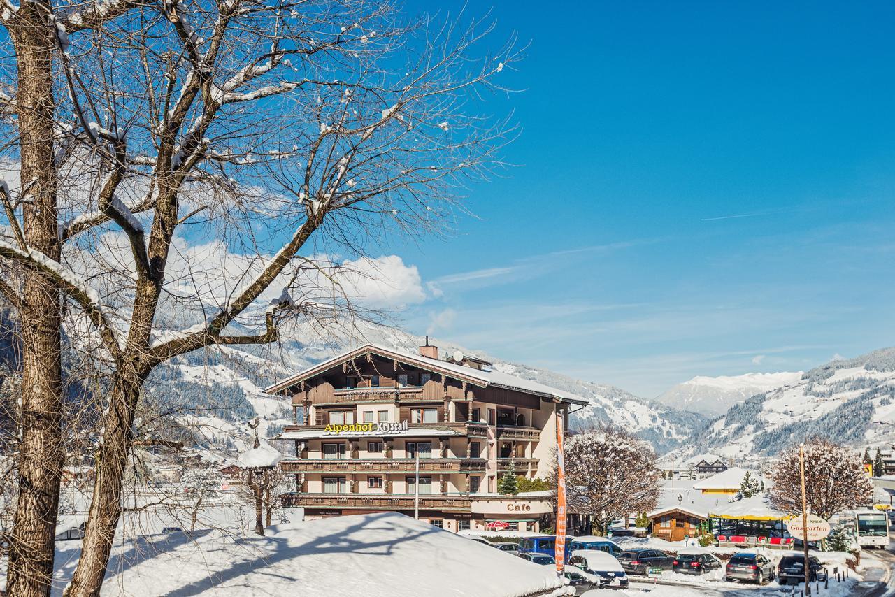 Hotel Alpenhof Kristall مايرهوفن المظهر الخارجي الصورة