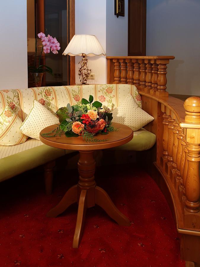Hotel Alpenhof Kristall مايرهوفن المظهر الخارجي الصورة