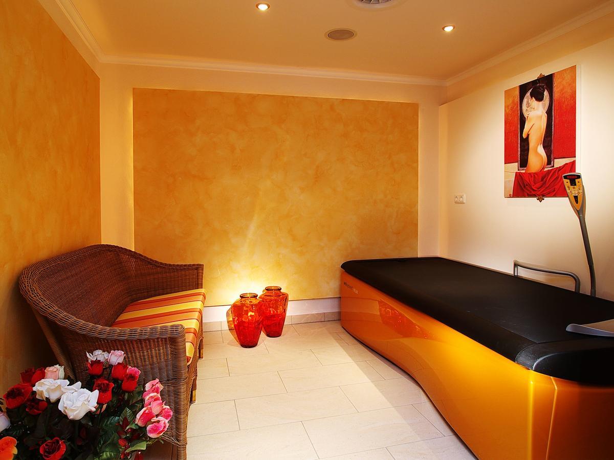 Hotel Alpenhof Kristall مايرهوفن المظهر الخارجي الصورة